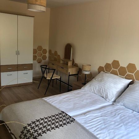 Apartament Miodowy Waksmund-Nowytarg Bagian luar foto